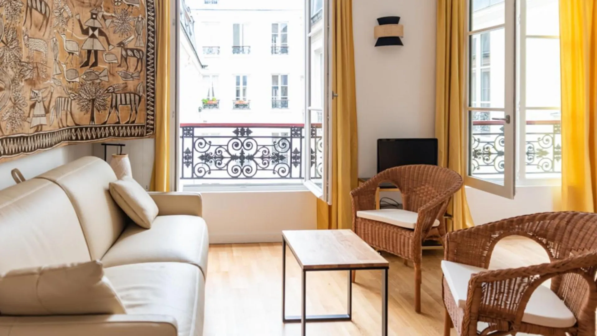Bright & Stylish In The Heart Of Le Marais Appartement Parijs Frankrijk